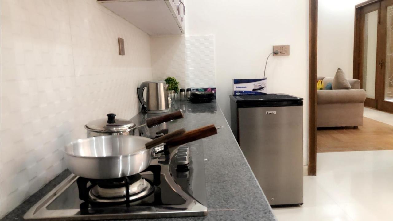 Fully Serviced Holiday Home Near Lyallpur Galleria Faisalabad Exterior photo