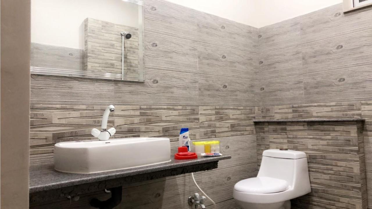 Fully Serviced Holiday Home Near Lyallpur Galleria Faisalabad Exterior photo